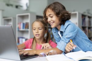 kids-doing-their-homework-on-a-laptop